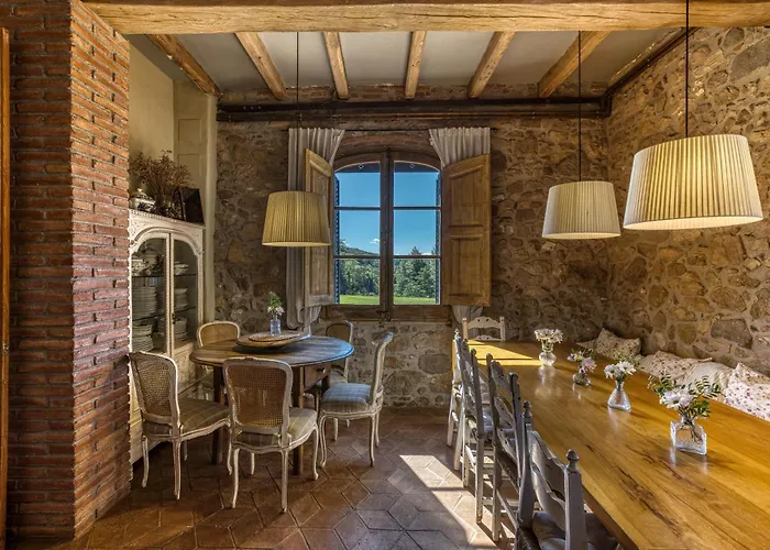 Riera De La Pineda Vila Girona