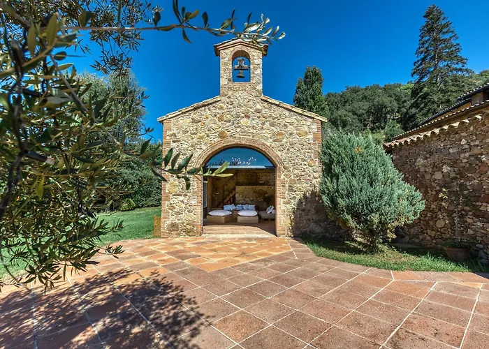 Riera De La Pineda Vila Girona