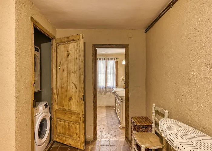 Vila Riera De La Pineda *